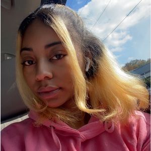 Meet your Posher, Ashanti